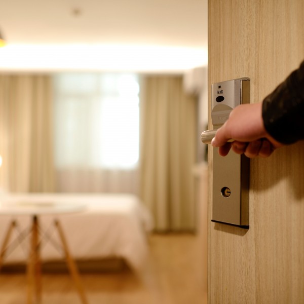 A Paris, vous pouvez vivre dans une chambre d'hôtel pour 900€/ mois